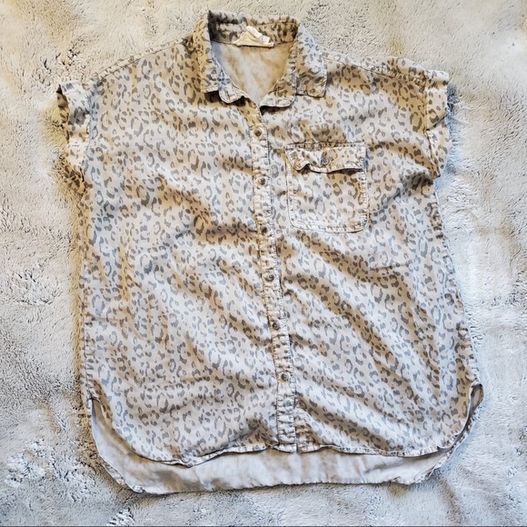 Leopard Print Button Up - Picture 1 of 4